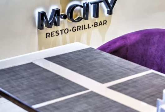 кафе m-city resto grill bar фото 4 - italyrestoran.ru