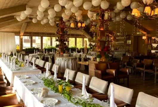 клуб-кафе трын-трава на молодогвардейской улице фото 4 - italyrestoran.ru