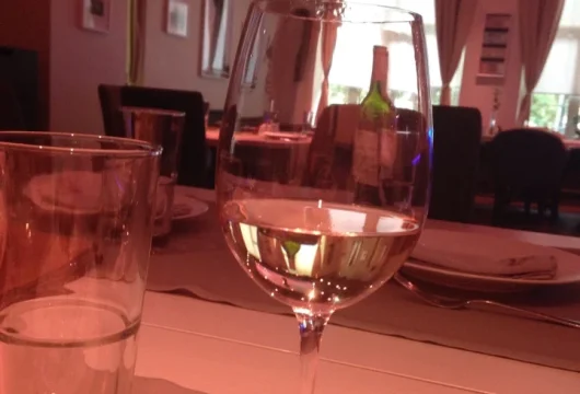рок-бар штопор фото 15 - italyrestoran.ru